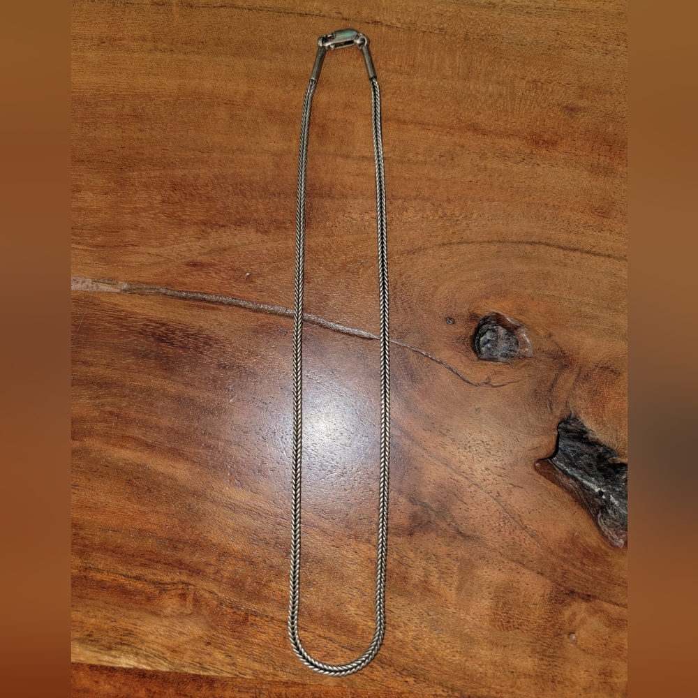 Simple necklace